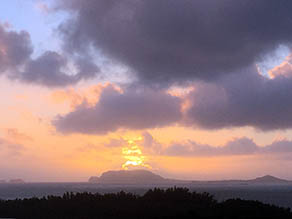 Puakea Heiau siteline